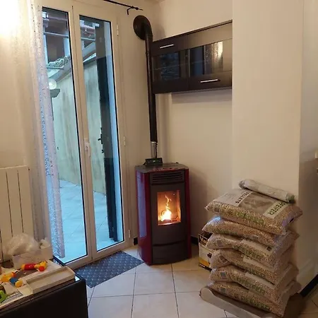 Giulia Appartement Ranzo-Borgo